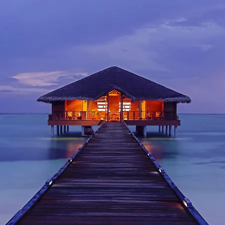 Medhufushi Island Resort-2